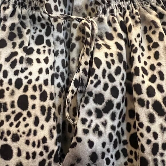 A New Day Leopard Print Blouse, Size M, Like New - Picture 4 of 9